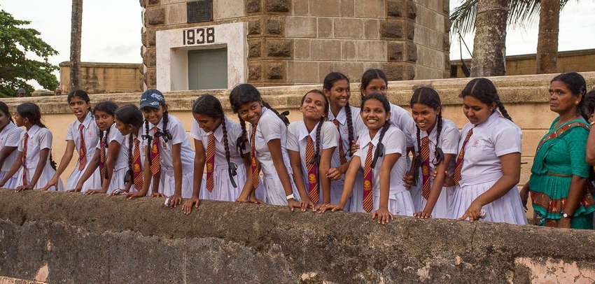 Het Galle fort wordt ook veel door scholen bezocht